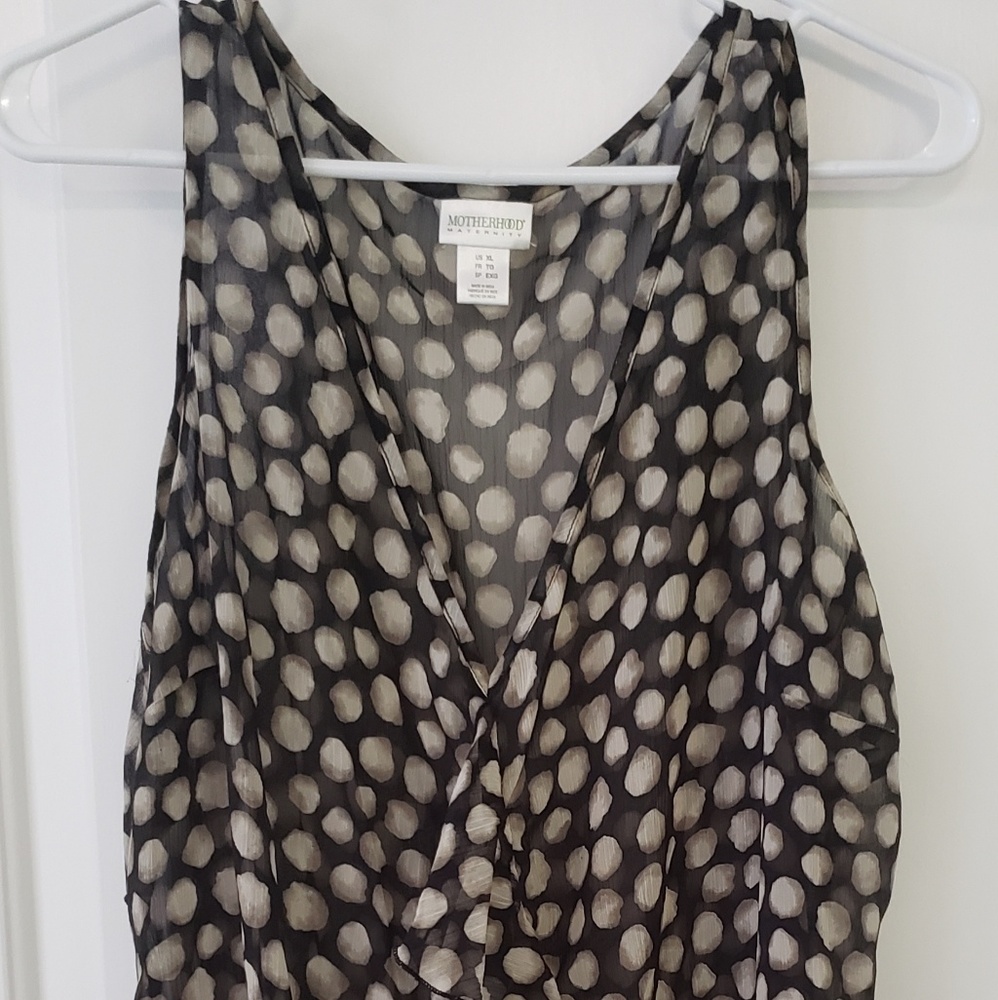 3/$20 Motherhood Maternity sleeveless shirt xl